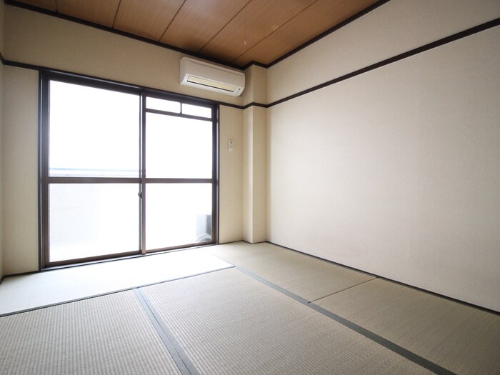 物件内観写真9　(居室)