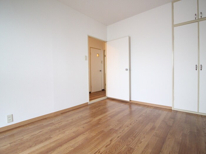 物件内観写真19　(居室)