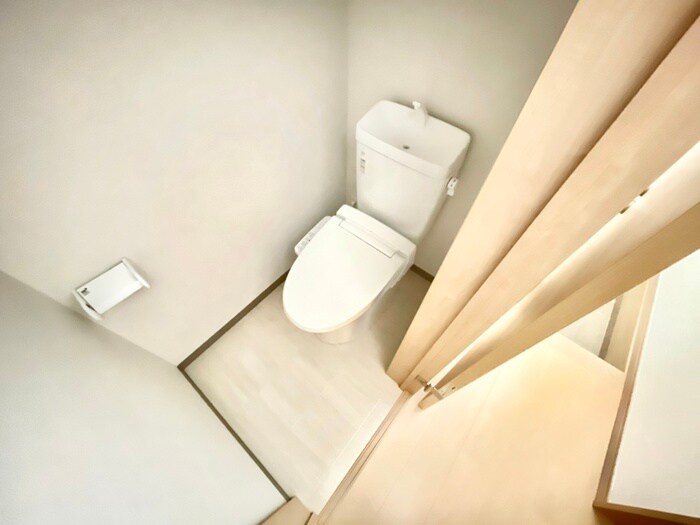 物件内観写真9　(トイレ)