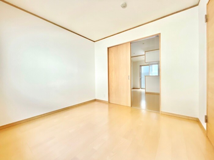 物件内観写真12　(居室)