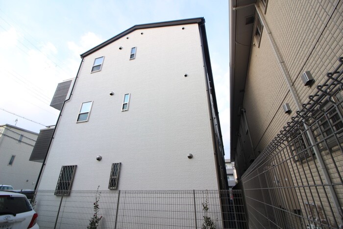 物件外観写真6　(外観写真)