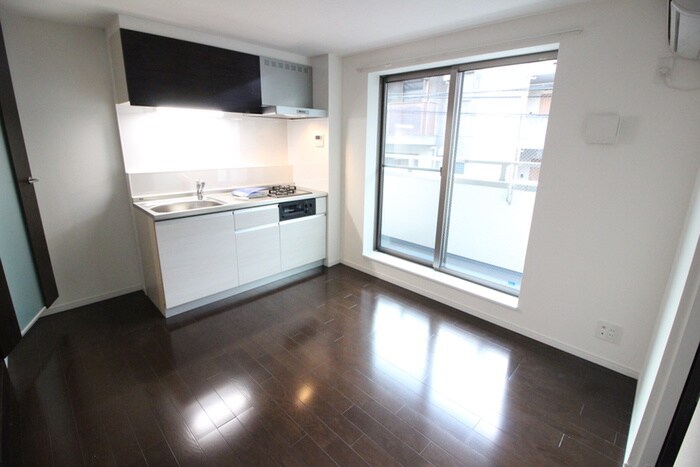 物件内観写真11　(居室)