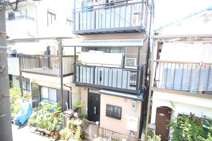 物件内観写真16　(室内からの展望)