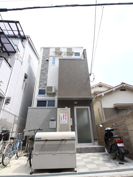 物件外観写真1　(外観写真)