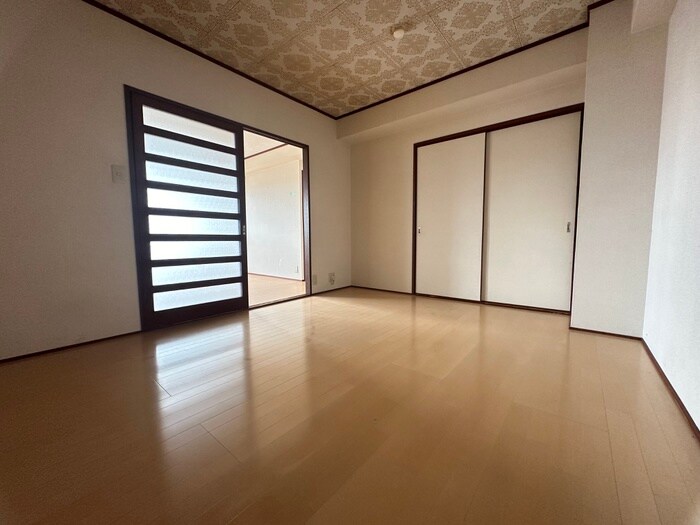 物件内観写真12　(居室)