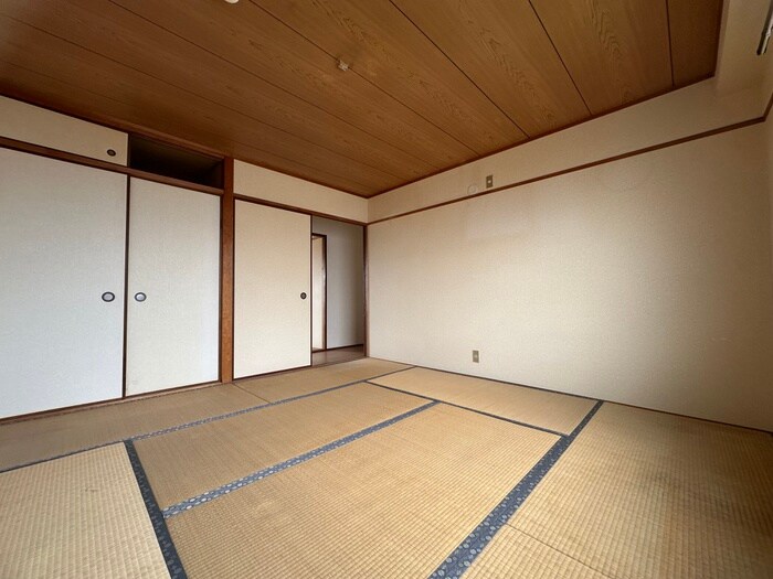 物件内観写真13　(居室)