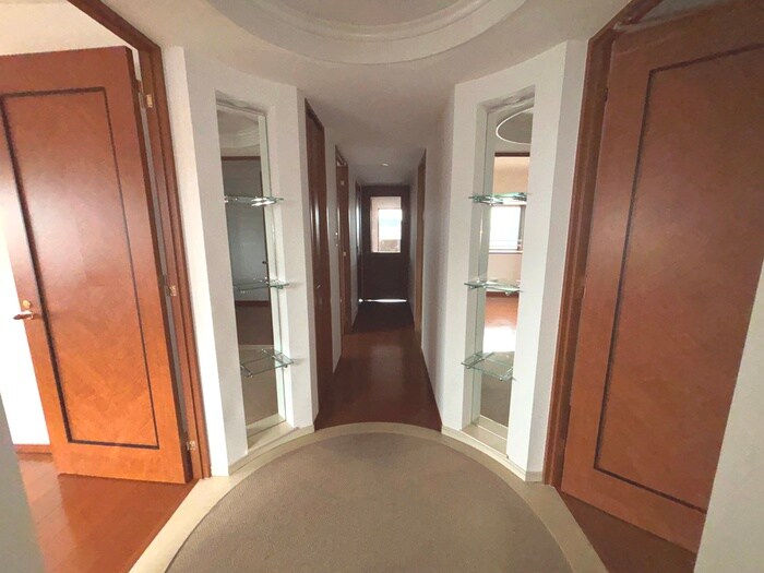 物件内観写真21　(廊下)