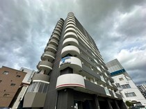 セレニテ新大阪プリエの外観写真