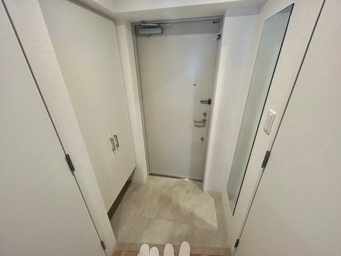 物件内観写真7　(玄関)