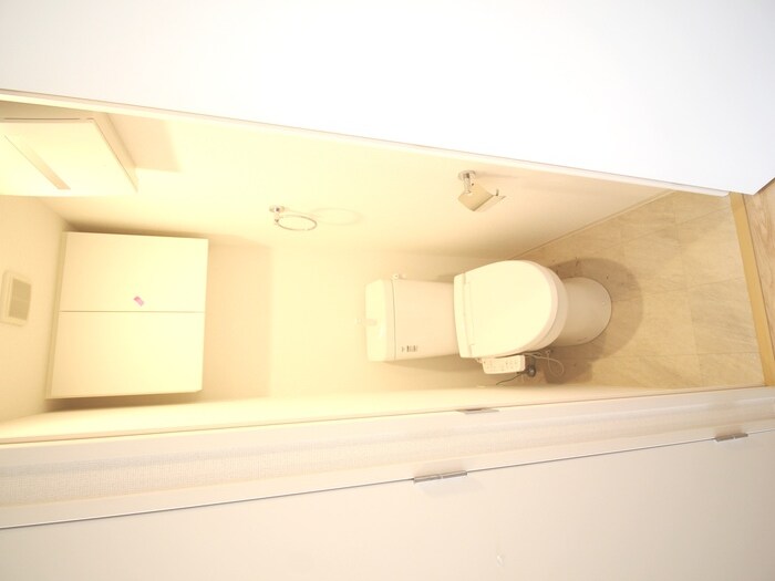 物件内観写真9　(トイレ)