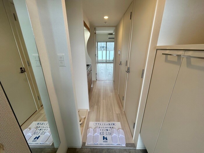 物件内観写真9　(廊下)