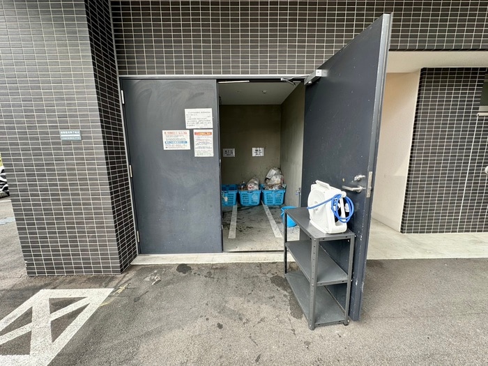 物件外観写真3　(建物設備)