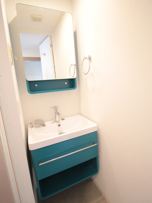 物件内観写真11　(洗面)