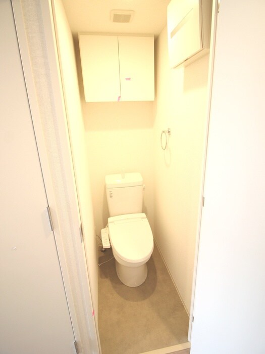 物件内観写真11　(トイレ)