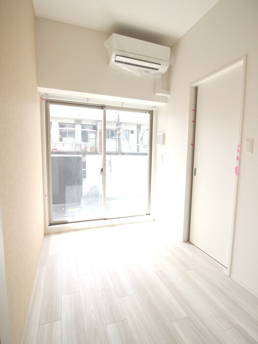 物件内観写真12　(居室)