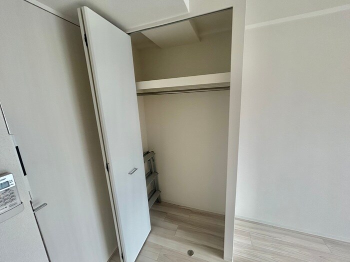 物件内観写真13　(収納)
