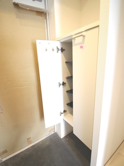 物件内観写真14　(靴箱)