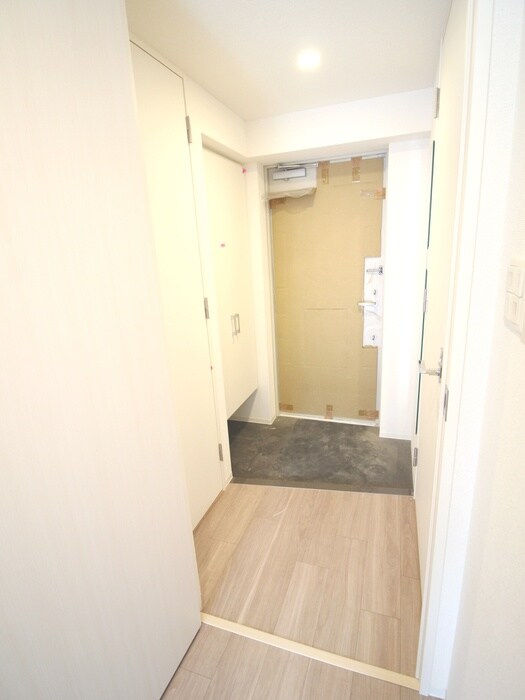 物件内観写真15　(玄関)