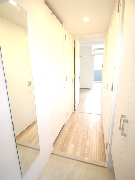 物件内観写真15　(廊下)