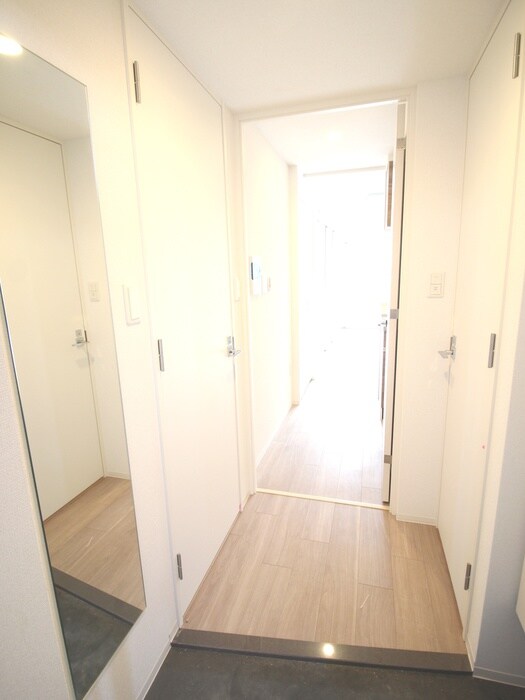 物件内観写真17　(廊下)