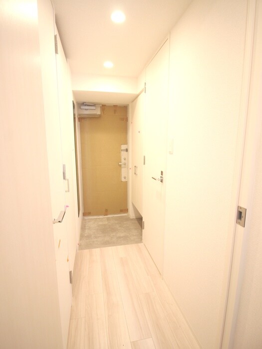 物件内観写真18　(玄関)