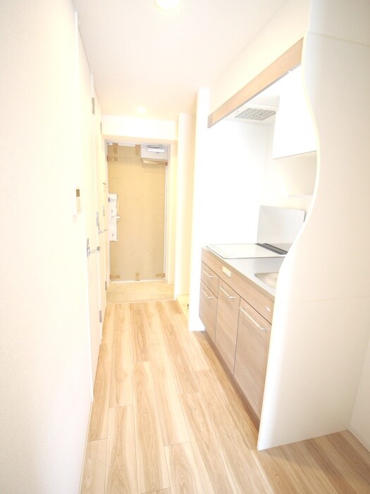 物件内観写真18　(玄関)