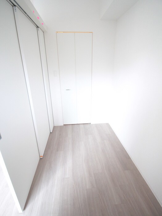 物件内観写真18　(居室)