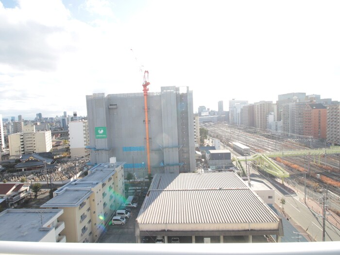 物件内観写真22　(室内からの展望)