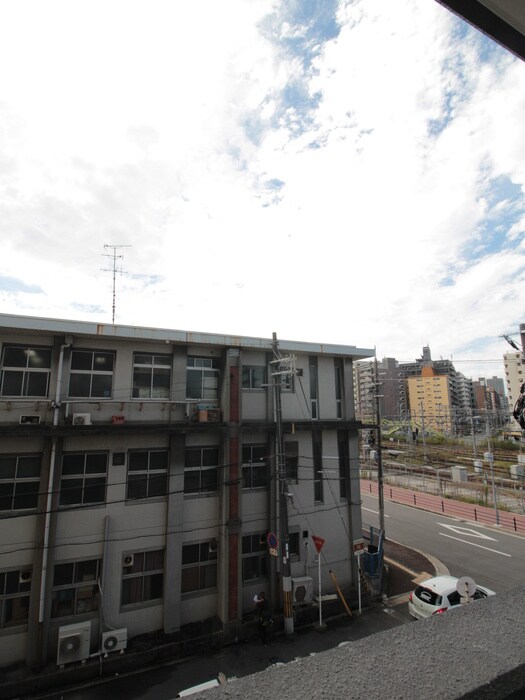 物件内観写真22　(室内からの展望)