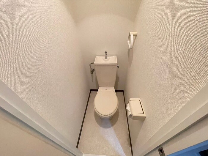 物件内観写真10　(トイレ)