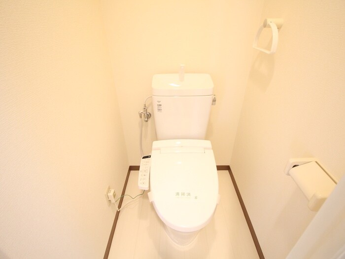 物件内観写真11　(トイレ)