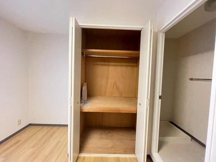 物件内観写真13　(収納)