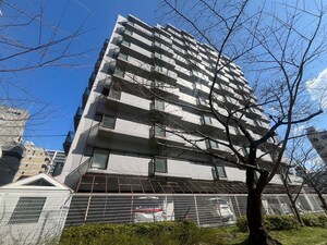 日宝サンフラッツ東平外観写真