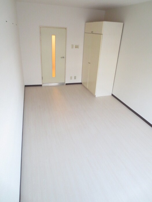 物件内観写真6　(居室)