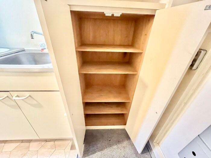 物件内観写真15　(靴箱)