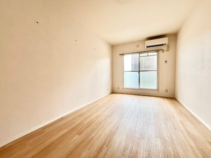 物件内観写真21　(居室)