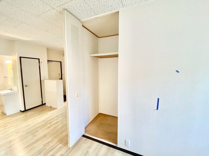 物件内観写真11　(収納)
