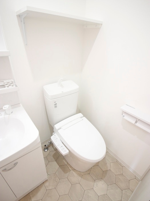 物件内観写真11　(トイレ)