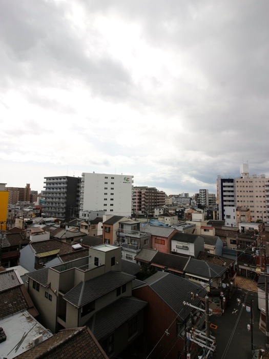 物件内観写真16　(室内からの展望)