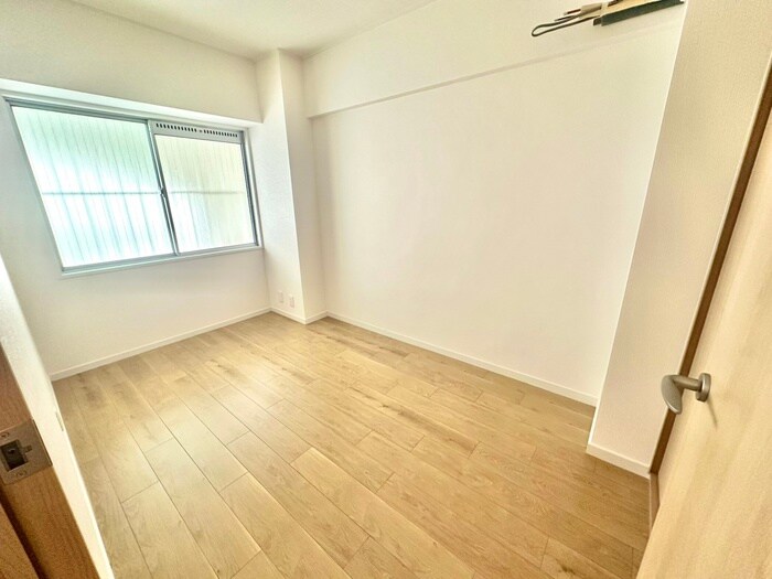 物件内観写真10　(居室)