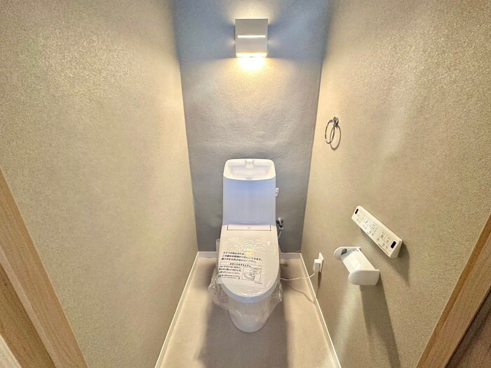 物件内観写真15　(トイレ)