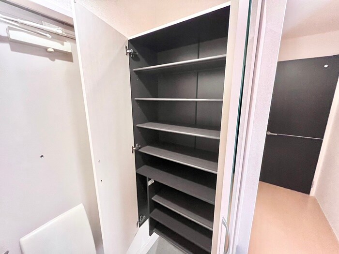 物件内観写真20　(靴箱)