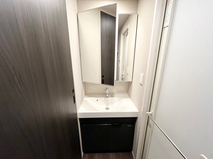 物件内観写真9　(洗面)