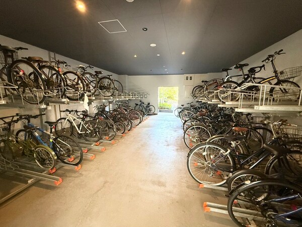 駐輪場