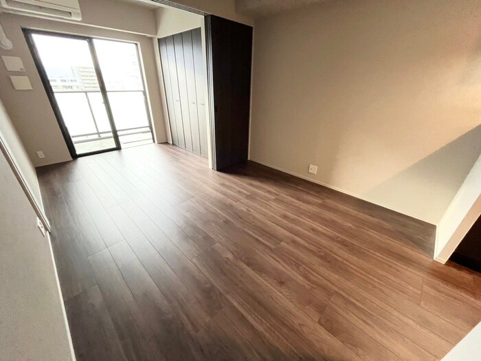 物件内観写真13　(居室)