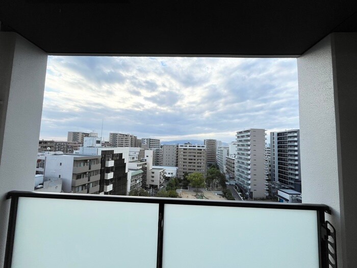 物件内観写真18　(室内からの展望)