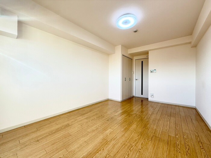 物件内観写真10　(居室)