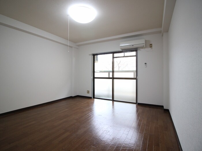 物件内観写真11　(居室)