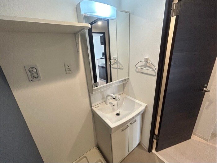 物件内観写真16　(洗面)