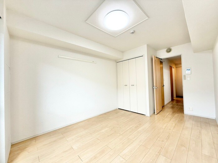 物件内観写真10　(居室)